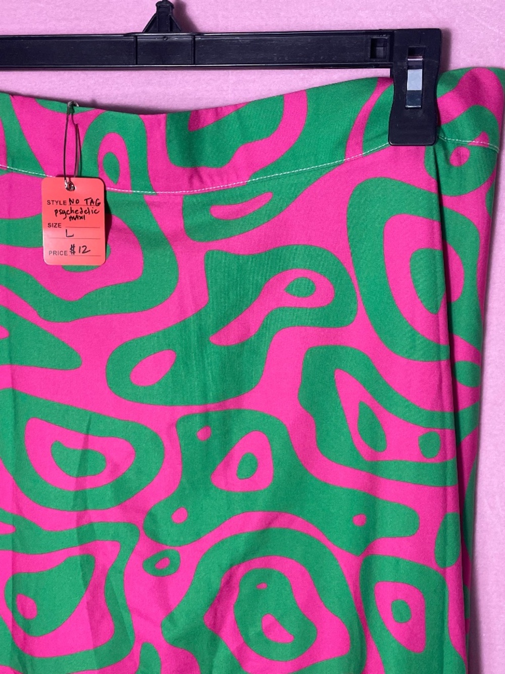 Psychedelic green and pink flat waist maxi skirt w/ zippered back Sz.L